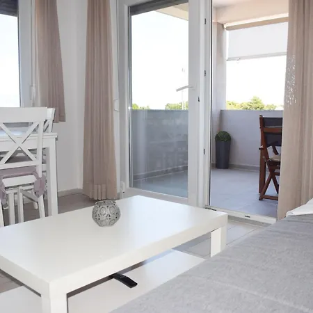 Appartement Luxury Mondo-3 By Interhome *