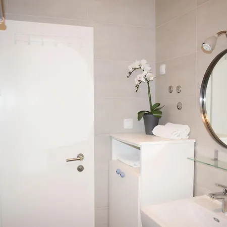 Luxury Mondo-3 By Interhome Vir