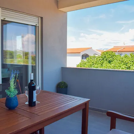 Apartament Luxury Mondo-3 By Interhome Vir